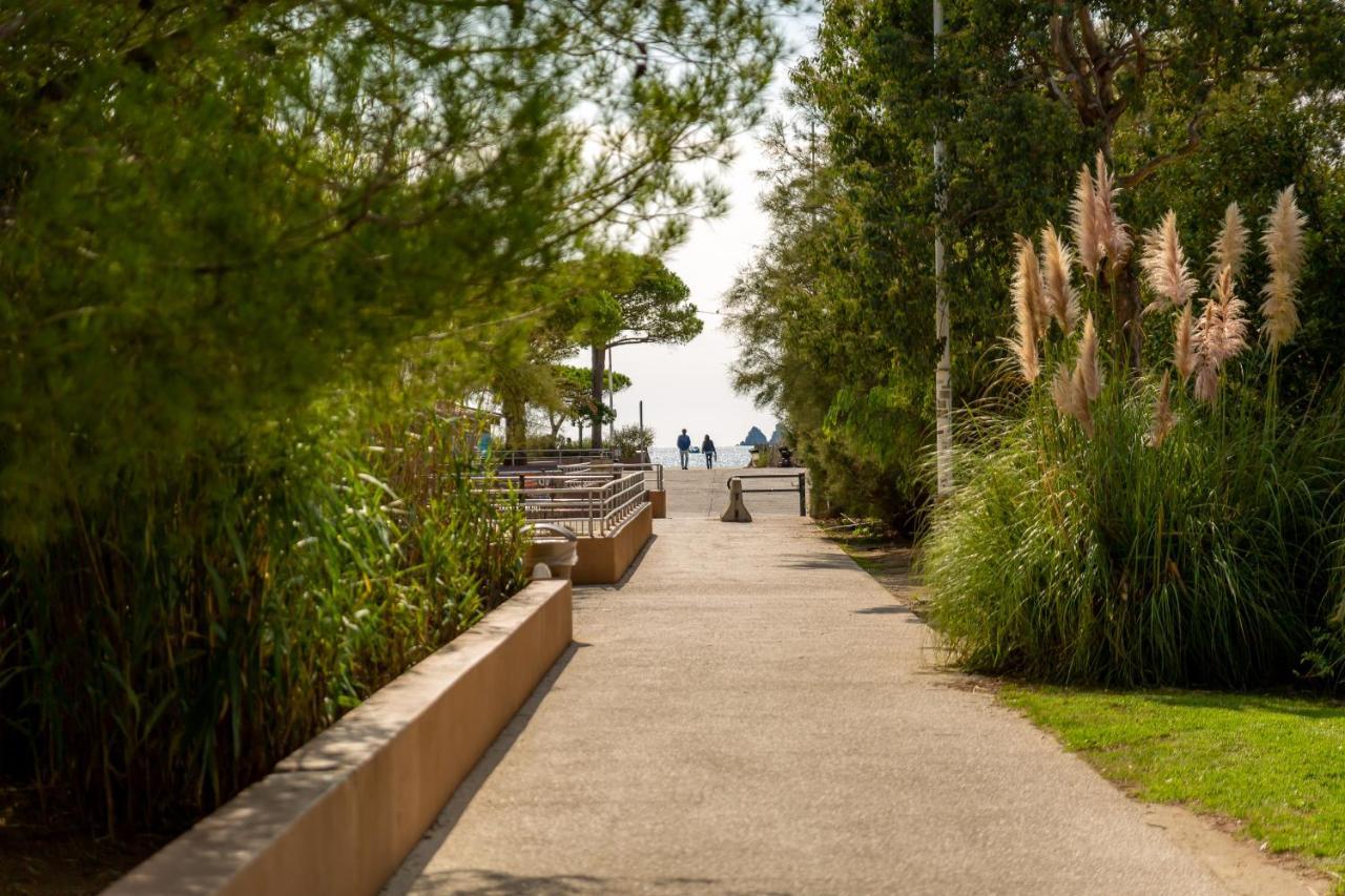 Sweet Galion - Cosy - Plage - Host Provence ลาแซน-ซูร์-แมร์ ภายนอก รูปภาพ